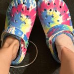 Jodie Sweetin Instagram - Woo hoo! The cast is off and I’m toddling around like a 2 year old. Literally… baby steps. (Scroll through to see my bionic foot)