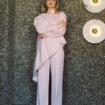 Joey King Instagram - Thank you Flaunt. This cover coming out the day after the finale for @weweretheluckyoneshulu was released feels so celebratory. I’m reading your comments and your posts about the show and I can’t thank you enough for the outpouring of love. Thank you🤍 Credits🤎 @flauntmagazine Photos: @samdameshek Styling: @jaredengstudios wearing @majeparis @misho_designs Written by: @joshen_mantai Hair: @rena.calhoun Makeup: @allanface using @anastasiabeverlyhills Nails: @thuybnguyen Flaunt film: @isaacdektor Location: @apparatusstudio #FlauntMagazine #GettingAround #AbhLipVelvet