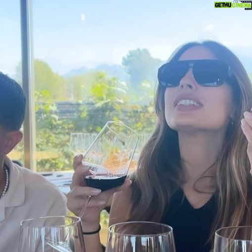Johanna Francella - 117.7K Likes - mendoza, un grupazo y viniiiito ❤️