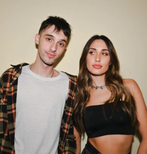 Johanna Francella Instagram - 🖤🥹
gracias x todo lo lindooo