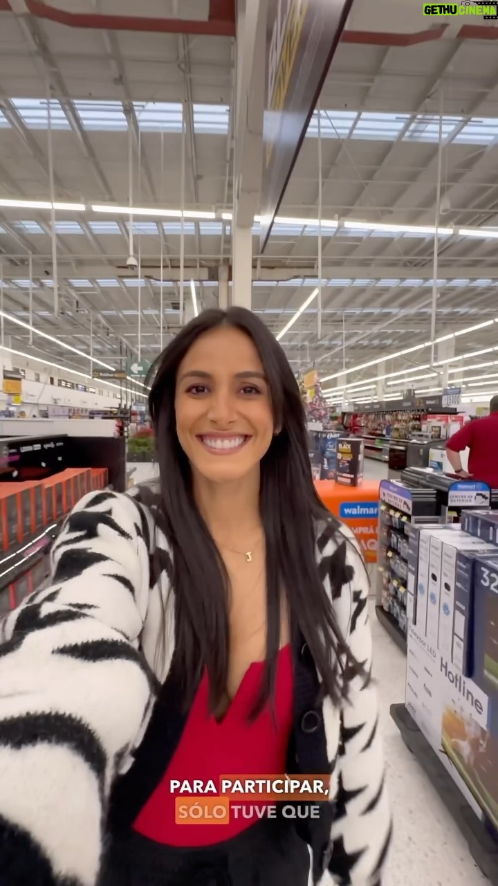 Johanna Solano Instagram - ¡Hoy anduve de buena suerte! 😝 Presentando la factura de mis compras en @walmartcr tuve un único intento de girar la tómbola de Premios Black y de una me salió el sartén eléctrico 🤣🤣🤣🤣 Seguí las redes de @walmartcr para enterarte de todas las novedades de Walmart. 🙌🏽 ¡Que la suerte te acompañe! 🤣