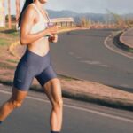 Johanna Solano Instagram - 10km Candelaria 🏃🏽‍♀️💨💥 41:47 - Aún lejos de lo que aspiro, pero un pasito más cerca cada vez. 🙏🏽 Gracias @momia_ts @momiachacon por la guía y la motivación de cada día! @candelariainternacional10k