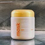 Johanna Solano Instagram - Liso perfecto y libre de frizz para esta temporada de verano y fiestas!! 🤩 Esta Keratina de @kativacostarica se ha vuelto uno de mis productos favoritos porque me lo puedo hacer solita en casa muy fácil, me deja el cabello brillante y suave sin necesidad de estar estilizándolo todos los días, y además es VEGANO! 🌱 El combo perfecto! 💁🏽‍♀️💚