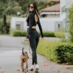 Johanna Solano Instagram - Sí o no cuando usamos algo que nos gusta se nota?? 🤩 Esta semana visité @reformerstudiocr que está ubicado en Eco Plaza Villarreal y descubrí @h1.activewear!! 😍 Tienen a la venta ropa de reconocidas marcas como Beyond Yoga, Splits59, Varley entre otras!!! Soy faaaaaaan!!! 🙌🏽🙌🏽🙌🏽