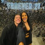 Johanna Solano Instagram - ¡Ayer vivimos una noche espectacular gracias a @forever21latam! Fue la inauguración oficial de la nueva tienda en Avenida Escazú y además de que está divina hubo un montón de actividades chivísimas, entre ellas CONOCER A @guaynaa!!! 🤩💥🙌🏽 Hay cosas lindísimas, pásense por la tienda un día de estos, yo conseguí varias cositas que ya necesitaba!! 😍