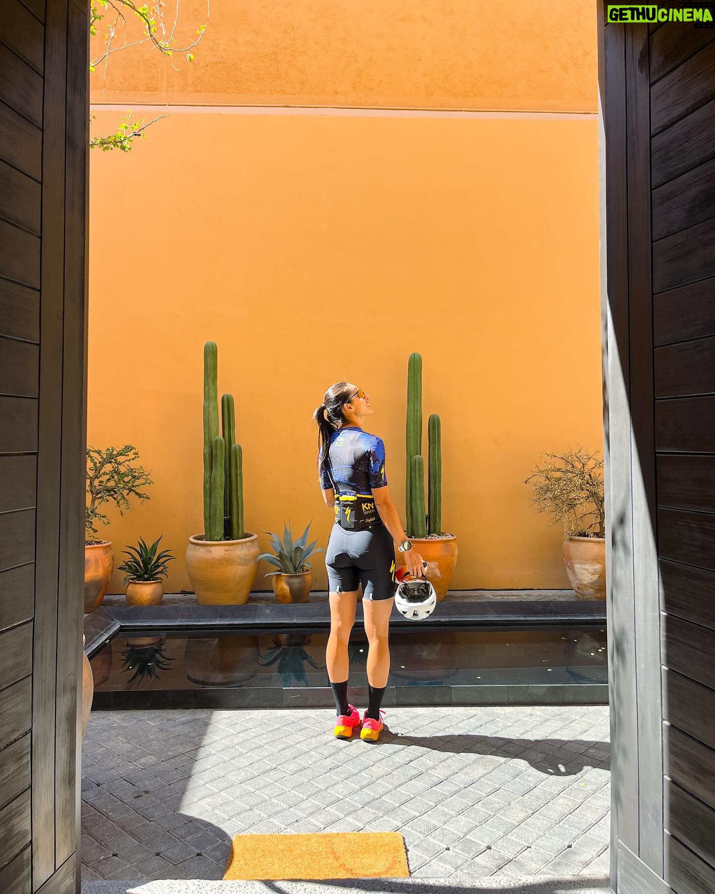 Johanna Solano - 16.2K Likes - Oaxaqueando con mis chicas!!! 😍🌳🚴🏽♀️☀️