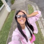 Johanna Solano Instagram - ¡UberGreen ya está en el país! 😍 Hoy lo utilicé por primera vez y me encantó! Viajé en un carro 100% eléctrico, moderno, silencioso y además de contribuí a reducir mi huella de carbono con un viaje cero emisiones! 💚🌎 #UberGreen #CeroEmisiones