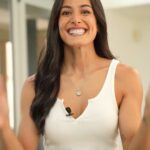 Johanna Solano Instagram - Mi Casa Ganadora es una promoción de SC Johnson en la que por por la compra de productos Glade, Raid, OFF!, Family Guard, Pledge o Pato, queda participando por 1 viaje Paris, Francia o por una de las 20 pantallas de televisión! 🙌🏽 Participar es fácil. Compra su producto, escanea el código QR que tiene el empaque, llena el formulario que aparece en la pantalla y listo! Queda participando y con la casa limpia, protegida y aromática. ☺️ El sorteo se realiza el 31 de mayo y las personas ganadoras serán contactadas vía número telefónico. Lea el reglamento en https://www.casaganadora.com/reglamento