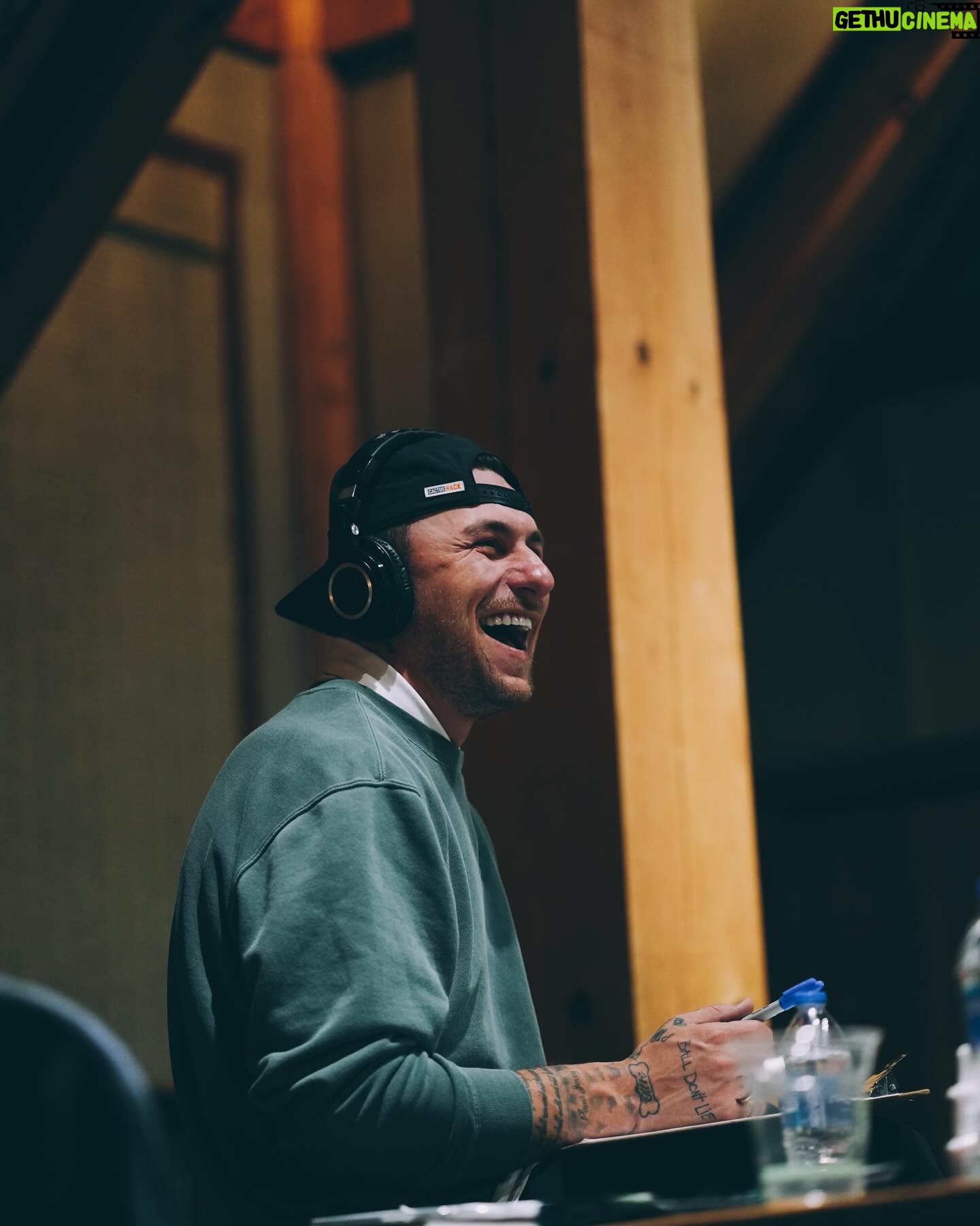 Johnny Manziel Instagram - Man, these kids wear crowns over here, and everything was alright..