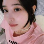 Johyun Instagram - 🎀🌸🌷 이제 더워요🔥