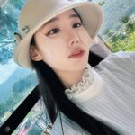Johyun Instagram - smile girl👧🏻