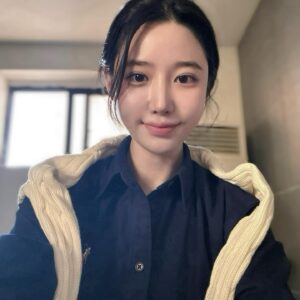 Johyun Instagram - 🌈🏃🏻‍♀️🔥