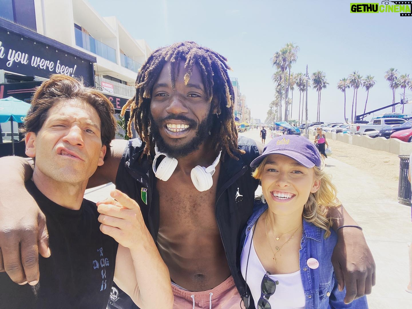 Jon Bernthal Instagram - @lilstarmiz showed up when I needed him. Love you G. @themeganbyron running the show like always. ❤️
