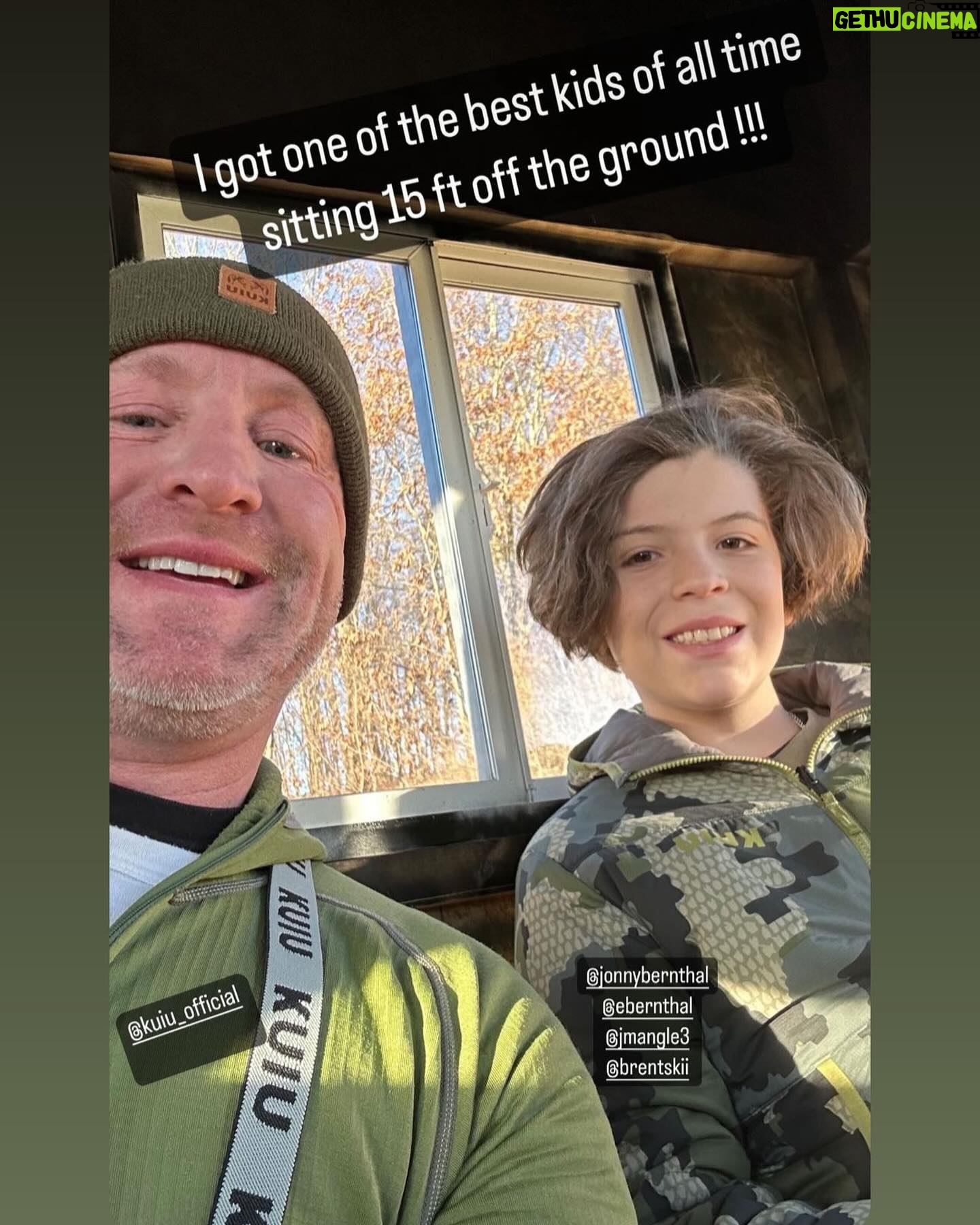 Jon Bernthal Instagram - @brentskii @sjgcore love you both. Happy Thanksgiving. Thank you fellas.
