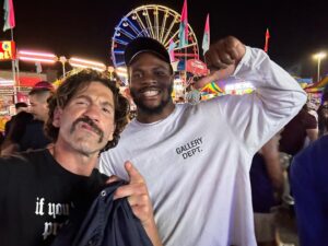Jon Bernthal Instagram - For a DC guy this is kinda sacrilege. But,  @_micahparsons11 is a real good dude, and most definitely the man. @commanders Fight for Ole DC.