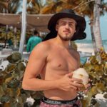 Jon Vlogs Instagram - Pra onde você quer que eu te leve? 🤔
