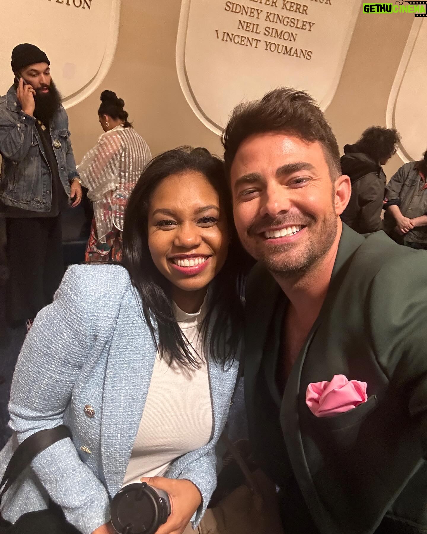Jonathan Bennett - 22.3K Likes - Pink goes good with green. Catching Elphaba’s and Galinda’s last night like they were Pokémon, gotta catch em all! Congrats to everyone involved in @wicked_musical 20th Anniversary. You have changed all of us, for good. Last night I was so happy I could melt. Didn’t get to find my girls @ginnaclaire & @jackieburnsnyc cuz it was madness, so obviously using old pics of us, don’t be mad. Love you all, you are the best there is on Broadway! Thanks for letting us celebrate with the entire emerald city last night!
📸 @bruglikas