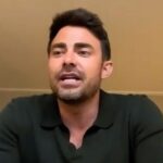 Jonathan Bennett Instagram - GLAAD’s @anthonyramosah chats with @jonathandbennett about his holiday @hallmark film “Christmas on Cherry Lane” which is playing now. He also talks about his dreams for his real life husband @jaymesv to costar with him in his next holiday film!