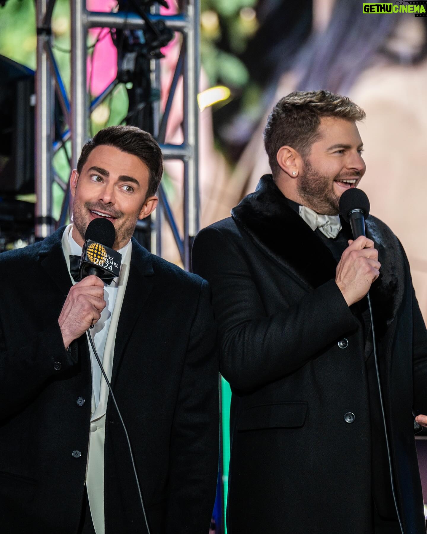 Jonathan Bennett - 56.4K Likes - Host NYE with your husband, 10/10 recommend. #balldrop. @timessquarenyc #2024