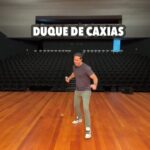 Jonathan Nemer Instagram - Não tinha lugar melhor pra encerrar a turnê de Março. Depois de quase 6 anos, voltei a Duque de Caxias e foi SENSACIONAL! Obrigado Duqueee e todas Baixada que se fez presente… Nova Iguaçu, SJ do Meriti, Belford Roxo, Petropolis, Volta Redonda, Rio de Janeiro, Irajá… teve gente que viajou 8 horas e veio assistir o show… DE MANHUAÇU/MG para DUQUE DE CAXIAS! Que demais! Oq mais gostaram do show? Comentem aiii PRÓXIMOS SHOWS: 15/04 Guarulhos/SP 16/04 Mogi das Cruzes/SP 17/04 Vitória/ES 18/04 Fortaleza/CE 20/04 Salvador/BA 22/04 Recife/PE 23/04 São Luis/MA 24/04 Campinas/SP 30/04 Lisboa/PORTUGAL 01/05 Porto/PORTUGAL 05/05 Dublin/IRLANDA 14/05 Ipatinga/MG 15/05 Governador Valadares/MG 16/05 Uberlândia/MG 17/05 Betim/MG 18/05 Belo Horizonte/MG 20/05 Mauá/SP 21/05 Santos/SP 22/05 Barueri/SP 12/06 Brasília/DF 13/06 Goiânia/GO INGRESSOS: jonathannemer.com.br