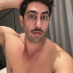 Jonathan Nemer Instagram – Foi pegar uma gripe forte, ficar uns dias sem sair de casa que deu isso… visual novo. Preciso saber a opinião de vocês: 1- COM QUEM ESTOU PARECENDO? 2- Aprovado? Reprovado? Ou ainda estão na dúvida? Hahahahahaha Vontade de fazer um show assim heim
PRÓXIMOS SHOWS:
15/04 Guarulhos/SP
16/04 Mogi das Cruzes/SP
17/04 Vitória/ES
18/04 Fortaleza/CE
20/04 Salvador/BA
22/04 Recife/PE
23/04 São Luis/MA
24/04 Campinas/SP
30/04 Lisboa/PORTUGAL
01/05 Porto/PORTUGAL
05/05 Dublin/IRLANDA
14/05 Ipatinga/MG
15/05 Governador Valadares/MG
16/05 Uberlândia/MG
17/05 Betim/MG
18/05 Belo Horizonte/MG
20/05 Mauá/SP
21/05 Santos/SP
22/05 Barueri/SP
12/06 Brasília/DF
13/06 Goiânia/GO
14/06 Jataí/GO
18/06 Araçatuba/SP
19/06 Rio de Janeiro/RJ
24/06 Londrina/PR
25/06 Maringá/PR
26/06 Ponta Grossa/PR
27/06 Curitiba/PR
03/07 Umuarama/PR
10/07 Rondonópolis/MT
11/07 Cuiabá/MT
12/07 Porto Velho/RO
INGRESSOS: jonathannemer.com.br