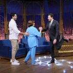 Jonathan Nemer Instagram - Me lembrando desse dia incrível… já fui ao programa The Noite 3 vezes (assistam no Youtube) e cada uma das 3 foi MUITO ESPECIAL! A 1ª foi em Abril de 2018, a 2ª foi honra demais pra mim… dia 24 de Dezembro de 2019… fui o convidado especial da Noite de Natal. E a 3ª e última vez foi ano passado, cumprindo uma promessa que o @danilogentili fez pra minha mãe @saranemer da época que ela estava internada. Aproveito pra deixar minha gratidão ao Danilo. Por onde vou me perguntam sobre alguns artistas e sempre que me perguntam dele, respondo com MUITO CARINHO E GRATIDÃO! O @danilogentili é um cara incrível. Íntegro, humilde, talentoso e justo. Sou muito grato a Deus pela vida dele e pela amizade. Valeu Danilãooo ❤️❤️❤️ PRÓXIMOS SHOWS: 15/04 Guarulhos/SP ESGOTADO 16/04 Mogi das Cruzes/SP 17/04 Vitória/ES ESGOTADO 18/04 Fortaleza/CE 20/04 Salvador/BA 22/04 Recife/PE 23/04 São Luis/MA 24/04 Campinas/SP 30/04 Lisboa/PORTUGAL 01/05 Porto/PORTUGAL 05/05 Dublin/IRLANDA 14/05 Ipatinga/MG 15/05 Governador Valadares/MG 16/05 Uberlândia/MG 17/05 Betim/MG 18/05 Belo Horizonte/MG 20/05 Mauá/SP 21/05 Santos/SP 22/05 Barueri/SP 31/05 Montreal/CANADÁ 03/06 Toronto/CANADÁ 05/06 Vancouver/CANADÁ 09/06 Calgary/CANADÁ 12/06 Brasília/DF 13/06 Goiânia/GO 14/06 Jataí/GO 18/06 Araçatuba/SP 19/06 Rio de Janeiro/RJ 24/06 Londrina/PR 25/06 Maringá/PR 26/06 Ponta Grossa/PR 27/06 Curitiba/PR 02/07 Porto Alegre/RS 03/07 Umuarama/PR 05/07 Foz do Iguaçu/PR 10/07 Rondonópolis/MT 11/07 Cuiabá/MT 12/07 Porto Velho/RO INGRESSOS: jonathannemer.com.br