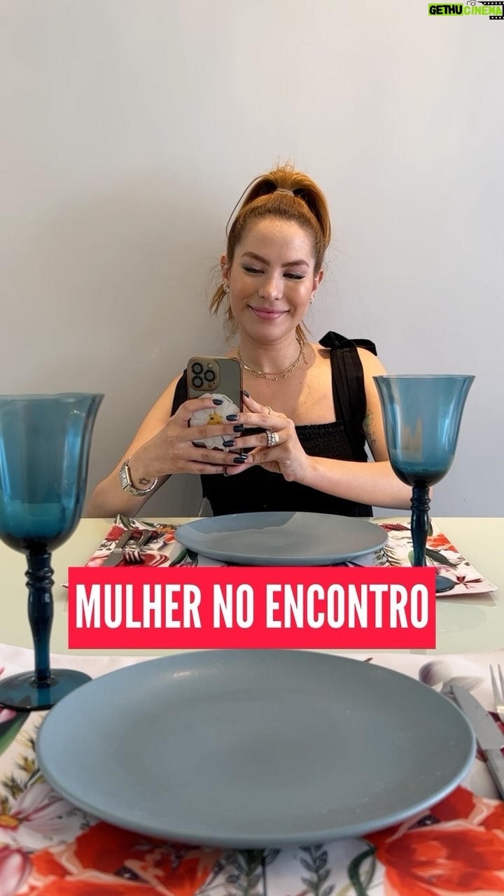 Jonathan Nemer Instagram - Ele só quer preservar o relacionamento 😂🙈 Alguma mulher já viu alguma atitude estranha como essa? Escreva aí oq algum date ou algum namorado já fez pra te esconder kkkkkkkkk PRÓXIMOS SHOWS: 14/03 Curitiba/PR 15/03 Goiânia/GO 16/03 Brasília/DF ESGOTADO 17/03 Anápolis/GO 19/03 São José dos Campos/SP ESGOTADO 20/03 São Paulo/SP 21/03 Rio de Janeiro/RJ 22/03 Duque de Caxias/RJ ESGOTADO 15/04 Guarulhos/SP 16/04 Mogi das Cruzes/SP 17/04 Vitória/ES 18/04 Fortaleza/CE 20/04 Salvador/BA 23/04 São Luis/MA 16/05 Uberlândia/MG 17/05 Betim/MG 20/05 Mauá/SP 21/05 Santos/SP INGRESSOS: jonathannemer.com.br