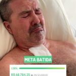 Jonathan Nemer Instagram - Infelizmente não estou mais em Curitiba, mas mesmo aqui de Goiânia, recebi esse vídeo emocionante da esposa e da filha do seu João Éber mostrando pra ele que a Vakinha foi batida! GLÓRIA A DEUS! Não me contive, chorei junto aqui. Minha torcida é pra que esse valor chegue a 80, 90, 100 mil. Para que alem da conclusão da casa, a família possa fazer um caixa para tratamento médico, exames, fisio, fono, etc. Meu mais profundo agradecimento a quem doou. E quem não doou, que ainda possa fazê-lo. O link continua na minha bio, ou ainda pode doar pelo PIX: CHAVE PIX: 41996132287 (Audrea Espake) QUE DEUS ABENÇOE A TODOSSSS. E seguimos orando por ele ❤️🙌