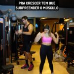 Jonathan Nemer Instagram - Pra crescer tem que surpreender o músculo… acho que agora vai 😂😂😂😂😂 Qual foi a coisa mais diferente q vc já ouviu pra crescer o musculo? Escreva aiii kkkkkkkk PRÓXIMOS SHOWS: 14/03 Curitiba/PR 15/03 Goiânia/GO 16/03 Brasília/DF ESGOTADO 17/03 Anápolis/GO 19/03 São José dos Campos/SP ESGOTADO 20/03 São Paulo/SP 21/03 Rio de Janeiro/RJ 22/03 Duque de Caxias/RJ ESGOTADO 15/04 Guarulhos/SP 16/04 Mogi das Cruzes/SP 17/04 Vitória/ES 18/04 Fortaleza/CE 20/04 Salvador/BA 23/04 São Luis/MA 15/05 Governador Valadares/MG 16/05 Uberlândia/MG 17/05 Betim/MG 20/05 Mauá/SP 21/05 Santos/SP INGRESSOS: jonathannemer.com.br