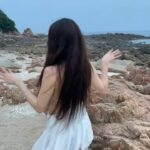 JooE Instagram - 다지난 여름 놀이 🕊️ 8월도 안녕히