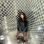 JooE Instagram - #louisvuitton #lvprefall23