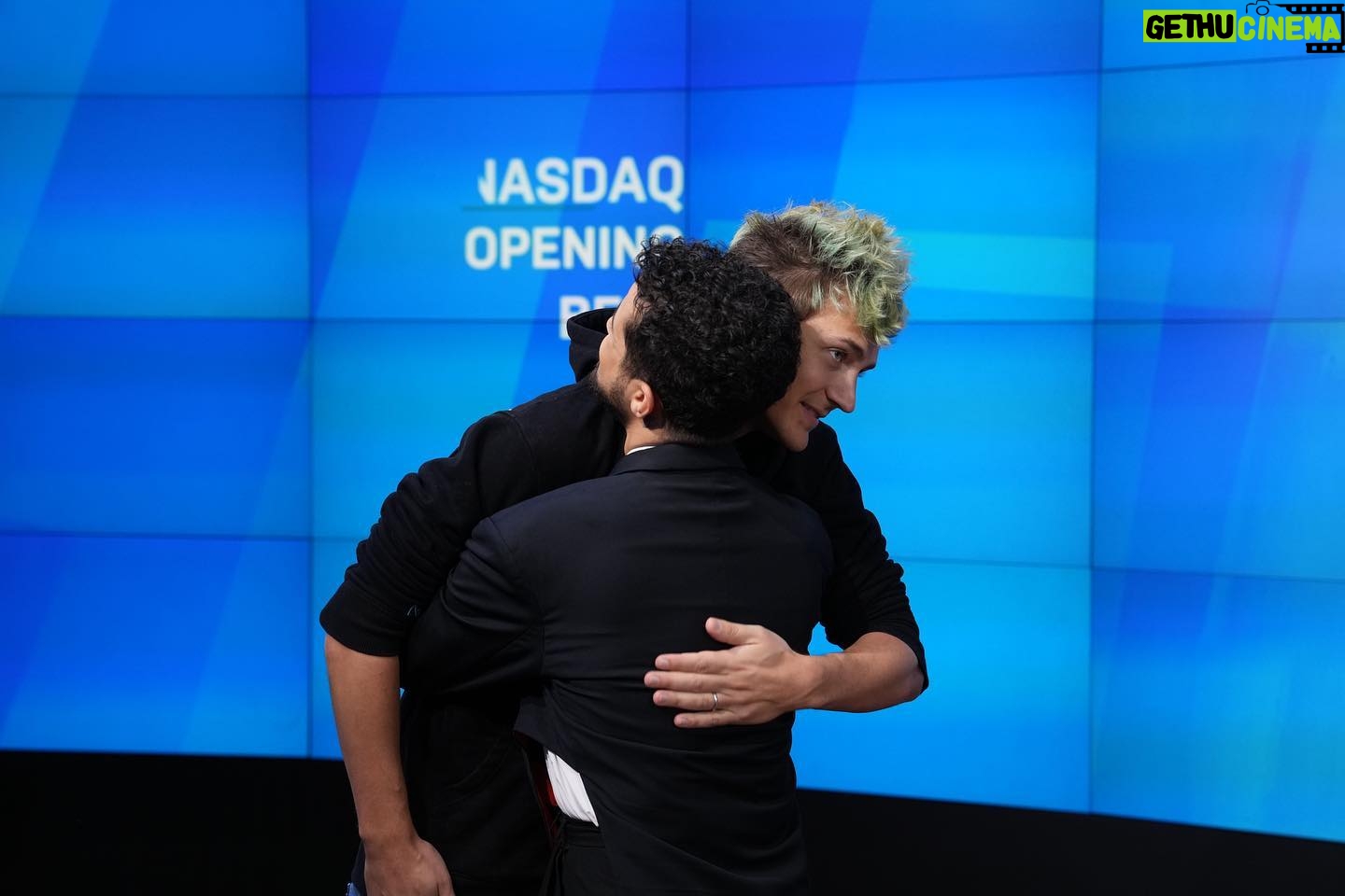 Jordan Fisher Instagram - look mom iām a business man š„³š