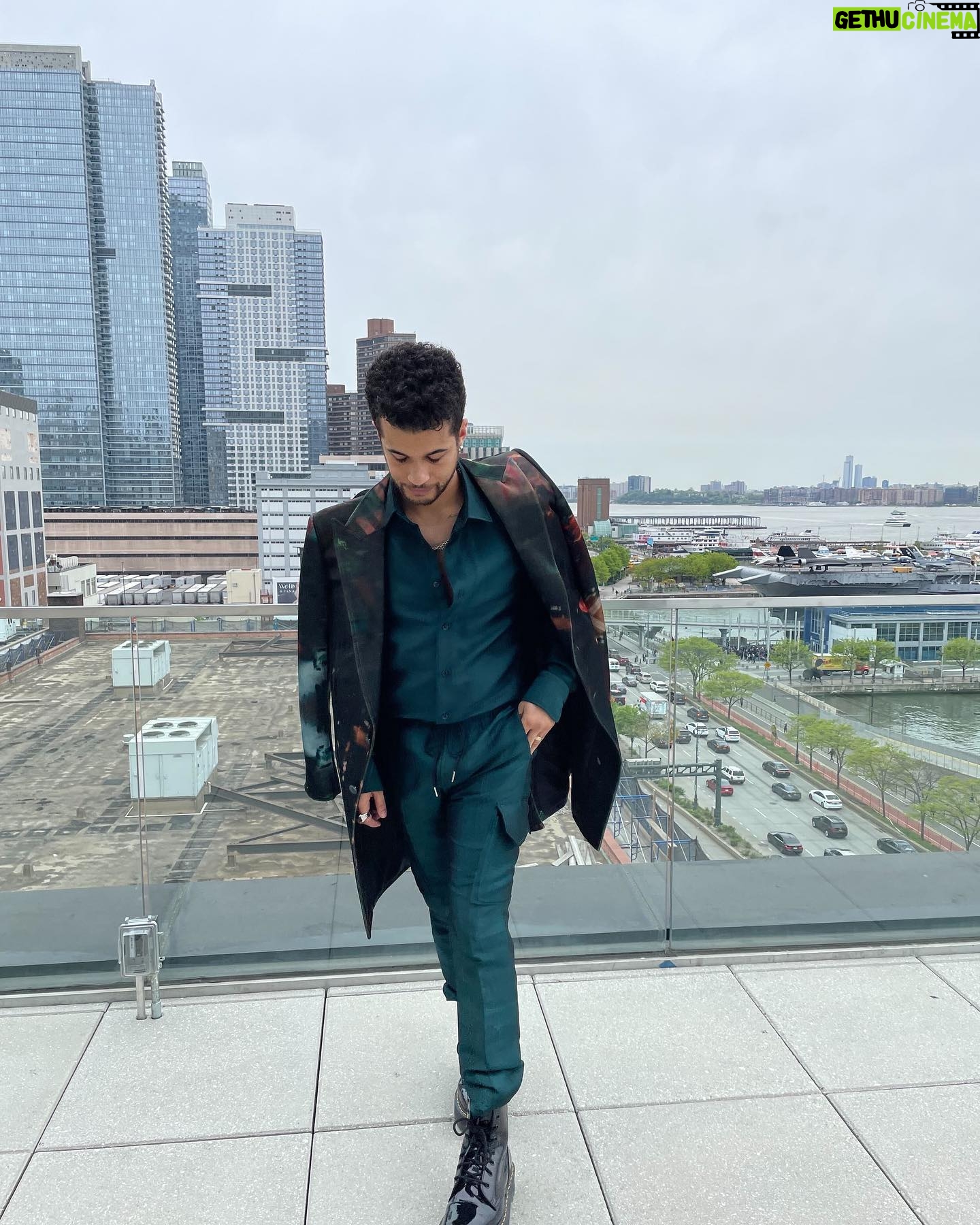 Jordan Fisher Instagram - dapper dad vibes