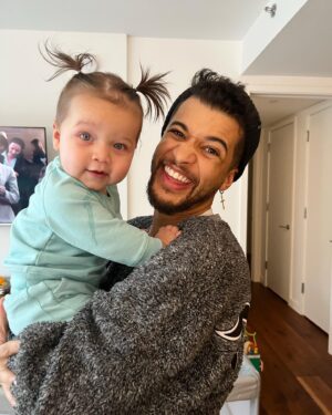 Jordan Fisher Instagram - this was him telling me which episode of @msrachelforlittles he’s gonna watch this morning 🥰 riley, thanks for making me a daddy