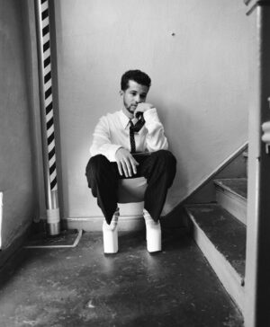Jordan Fisher Instagram - alexa, play anything by the 1975