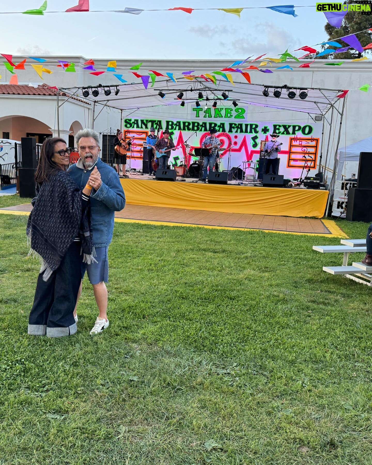 Jordana Brewster Instagram - Keeping the romance alive at the fair
