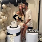 Jordi Alba Instagram - Felicidades mi vida!! 🎂🎉 Feliz de seguir celebrando tu cumpleaños cada año junto a ti. Gracias por alegrarnos la vida a todos los que la compartimos contigo. Te amo mucho, cariño! 😘❤️