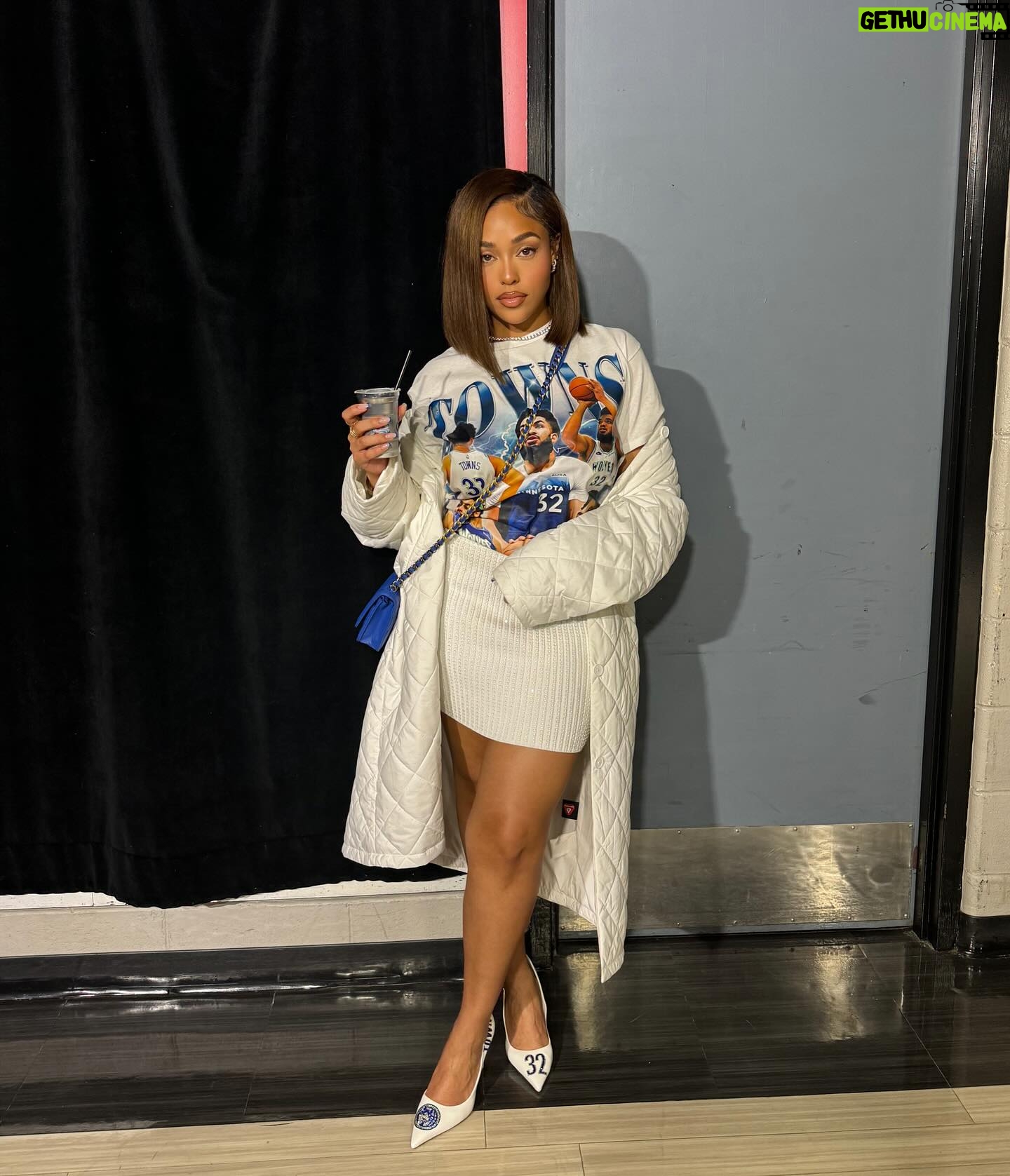 Jordyn Woods Instagram - Oh nothing to see here just the team mascot checking in 😅🥹🤍
