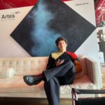 Jorge López Instagram – Ayer presentamos “Bellas Artes”, en @museoreinasofia, una serie protagonizada por el maestro @martinezoscarok . vimos los 3 primeros episodios y toda la sala se partió de la risa🥳. Un reparto y equipo increíble. Desde el 11 de abril podrán disfrutarla en @movistarplus y en Latinoamérica @starplusla , ♥️.