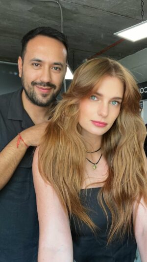Josefina Montané Instagram - Con este cambio me despido de mi querida Paula 🥺♥️

Gracias @rodrirocks por tu trabajo tan dedicado 💕 SECO!