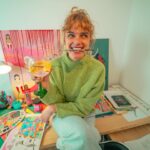 Josefina Montané Instagram - #ad Un día magnífico, es un día en que puedo tomarme el tiempo para pintar por hoooras. Si es con un Gin & Tonic, mejor. #magnificamenteTanqueray @tanqueraygin #menoresniunagota
