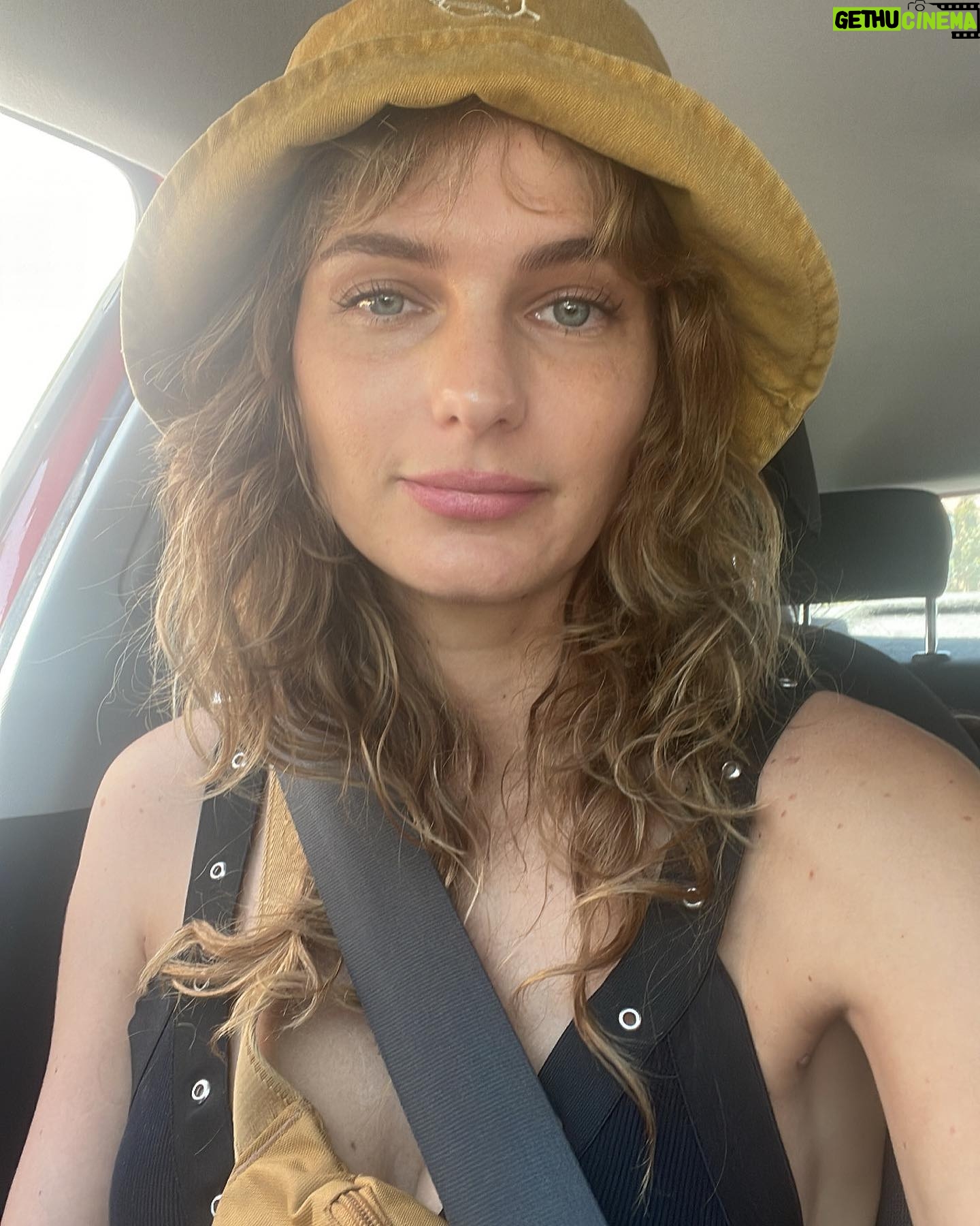 Josefina Montané - 10K Likes - 🤳 🚘