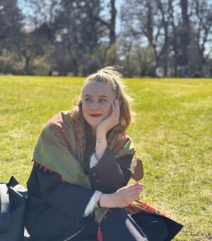 Josefine Frida Pettersen Instagram - 🌞❤️