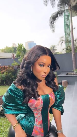 Joselyn Dumas Instagram - What an amazing night! Thank you for the invite @wangistar ❤️
Cheers to African cinema #GangsofLagos now showing on @primevideonaija 

Glam team 
Stylist @kelvincentgh 
Bustier @shebybena 
Makeup @mimisglow 
Hair @cmhairbyhills and styled by @sarisignature 
#owambegansta 
.
Ps: who else has #unavailable by @davido living rent free in their head?