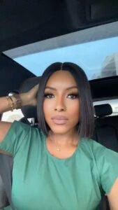 Joselyn Dumas Instagram - Thank God it’s Friday ……⛱️😎🌦️❤️