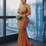 Joselyn Dumas Instagram – Represented culture in a Baroque infused kente gown❤️💛💚 #Regencyera #bridgertonseason3 #naijaonnetflix 

Dress @pistisgh 
Stylist @kelvincentgh 
Kente @goba_kente 
Crown @velmasaccessories
Hair @redgingerforhair 
Makeup @zamazondomakeupartistry_
Photographer @mmadond