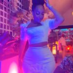 Joselyn Dumas Instagram – You know it’s the weekend right ? Put some Sazon on it 😉. A #Merengue ♥️ kinda Girl . #HappyWeekend 🍸

#dance #Madam 
#amvca9