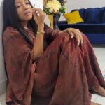 Joselyn Dumas Instagram - Aisha is going through it … #Characterisation #Actor 😏#LekkiWivesTheReunion is coming 🎥 🎬
