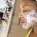 Joselyn Dumas Instagram - So before my Birthday 🎂 I went to my favorite place @jnissi_skinrepair_centre 😍 and got me a Mesotherapy Treatment and the results I ❤️❤️ loved!! #Skincare