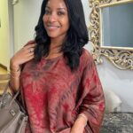 Joselyn Dumas Instagram – … Me finding out from my Muslim friends where the Sala rice 🍚/ party is at… 😜 Happy #EidMubarak ♥️

Makeup @lawrebabe_rebirth 
Hair @cmhairbyhills 
Skincare by: @jnissi_skinrepair_centre 👌🏾

🎶: #Kante #Davido ft. Fave